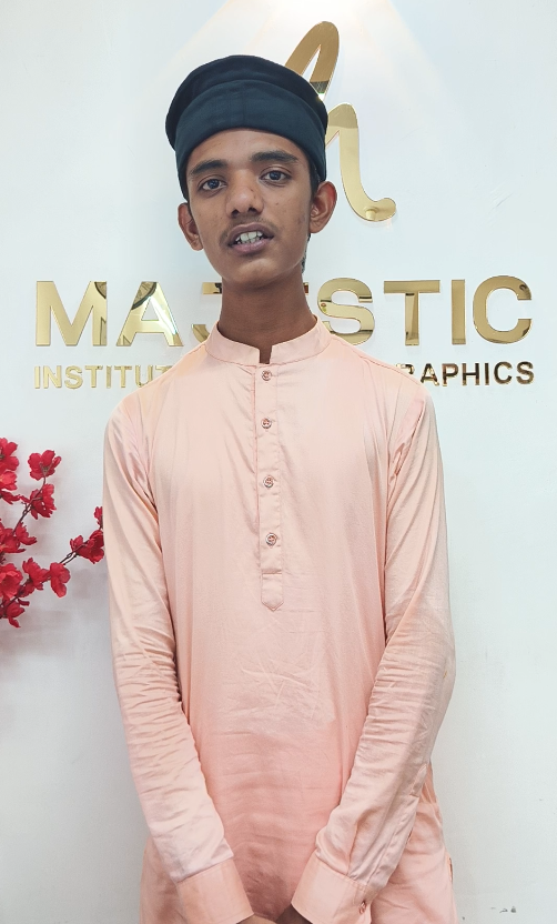 Majestic Students Review - Saniya